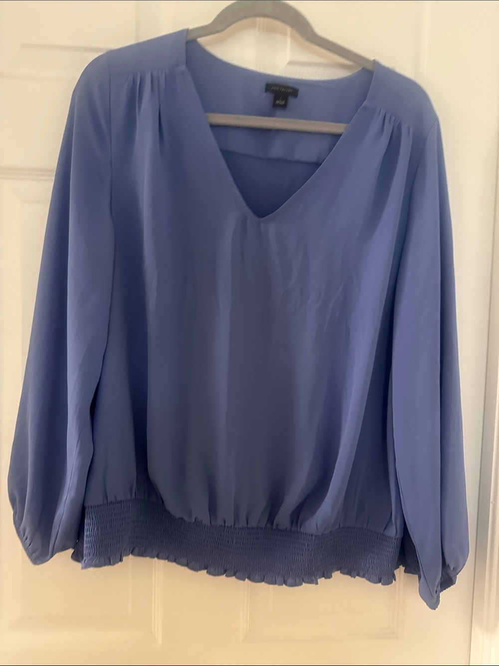 Ann Taylor Lavender V-Neck Blouson Sleeve Top